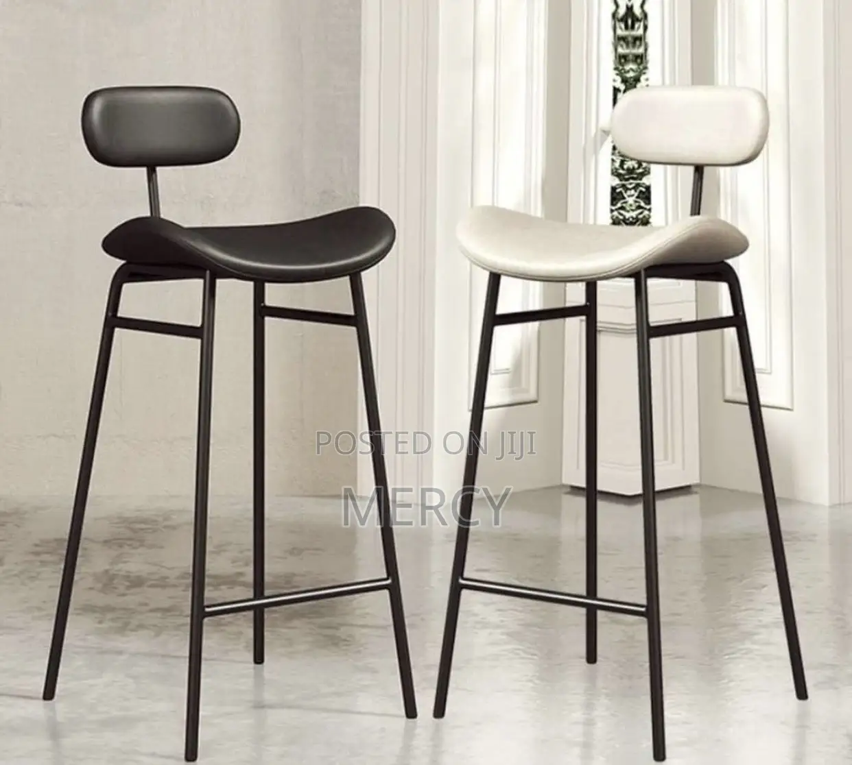 Top Leather Bar Stool/ Kitchen Island