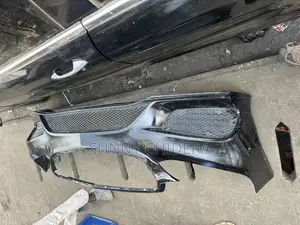 E350 2014 Front Bumper Direct Tokunbo Extra Clean