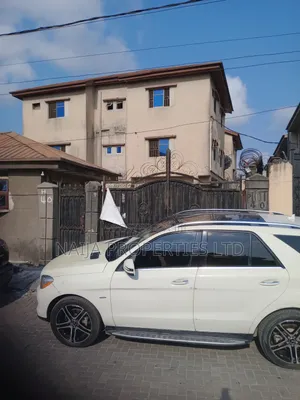 3bdrm Block of Flats in Thomas Estate, Ajah for sale