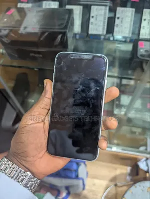 Apple XR 256 GB White