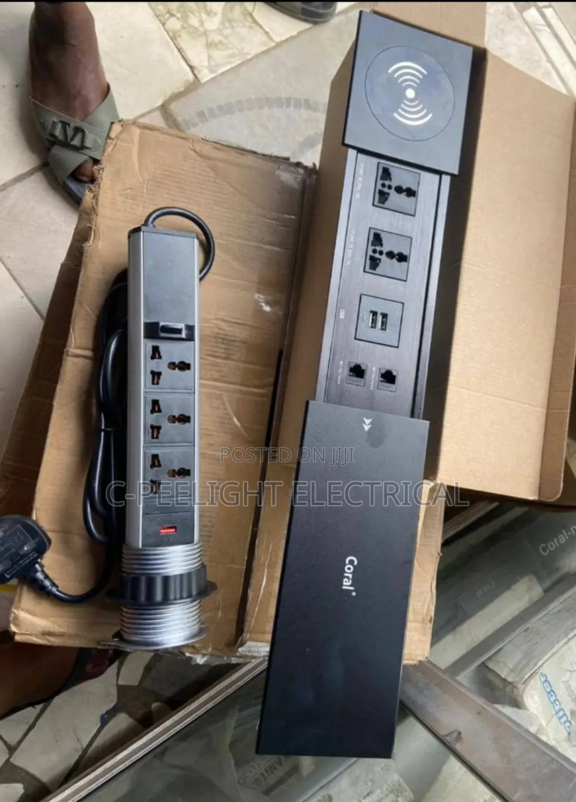 Table Wi-Fi Extension Socket