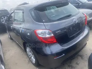 Toyota Matrix 2010 Gray