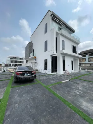 Furnished 5bdrm Duplex in Private Estate Osapa for sale