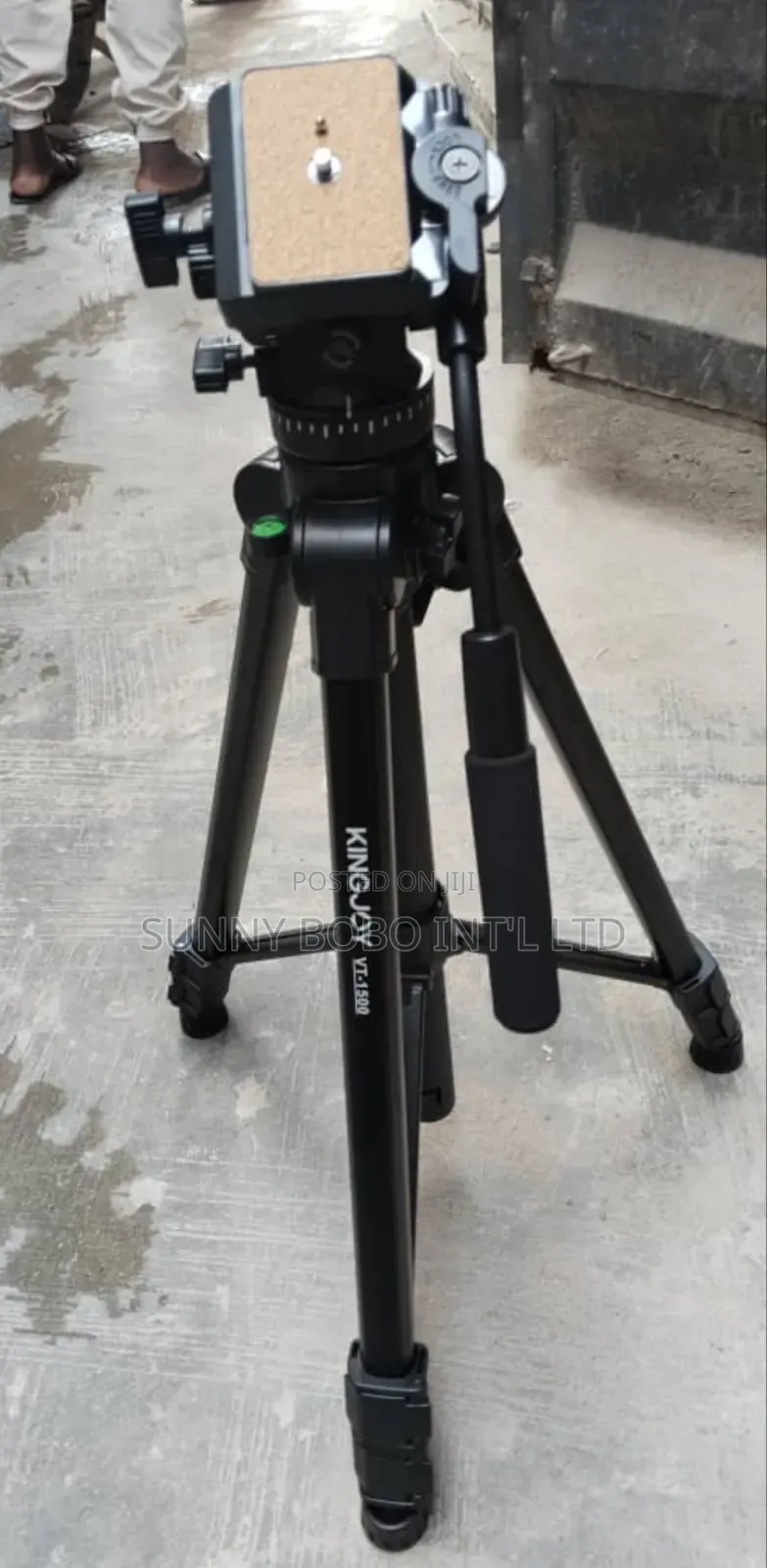 King Joy Vct880 Tripod Stand