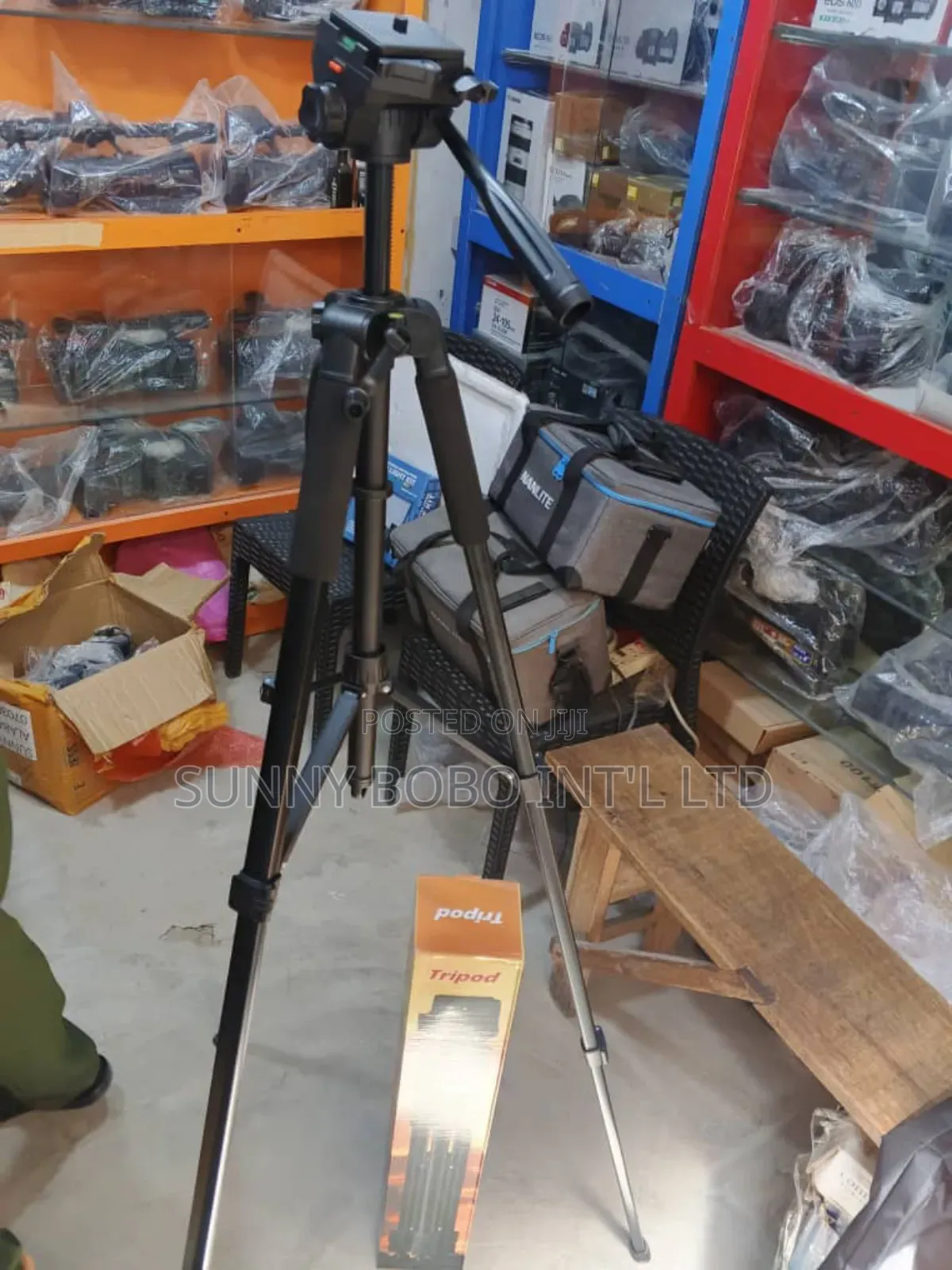 Manfrtto Tripod Stand