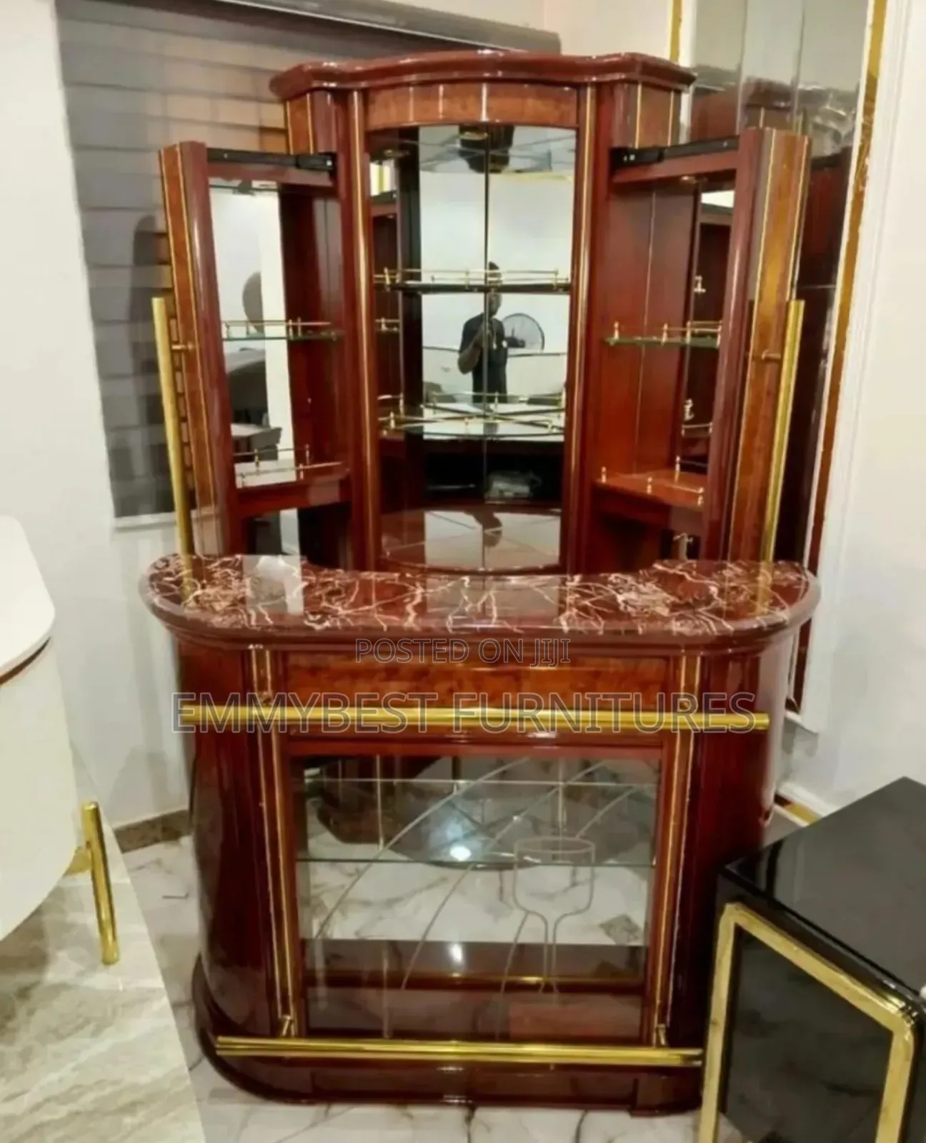 Standing Wine Bar.