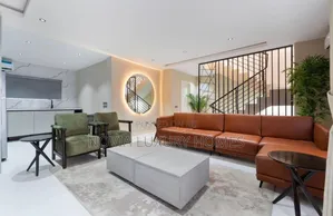 Luxury 3bedroom With Ps5