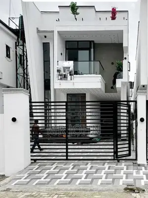 5bdrm House in Ajah for sale