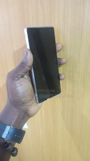 Google Pixel 7a 128 GB White