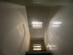 3bdrm Apartment in Greenfield Estate, Ago Palace for rent