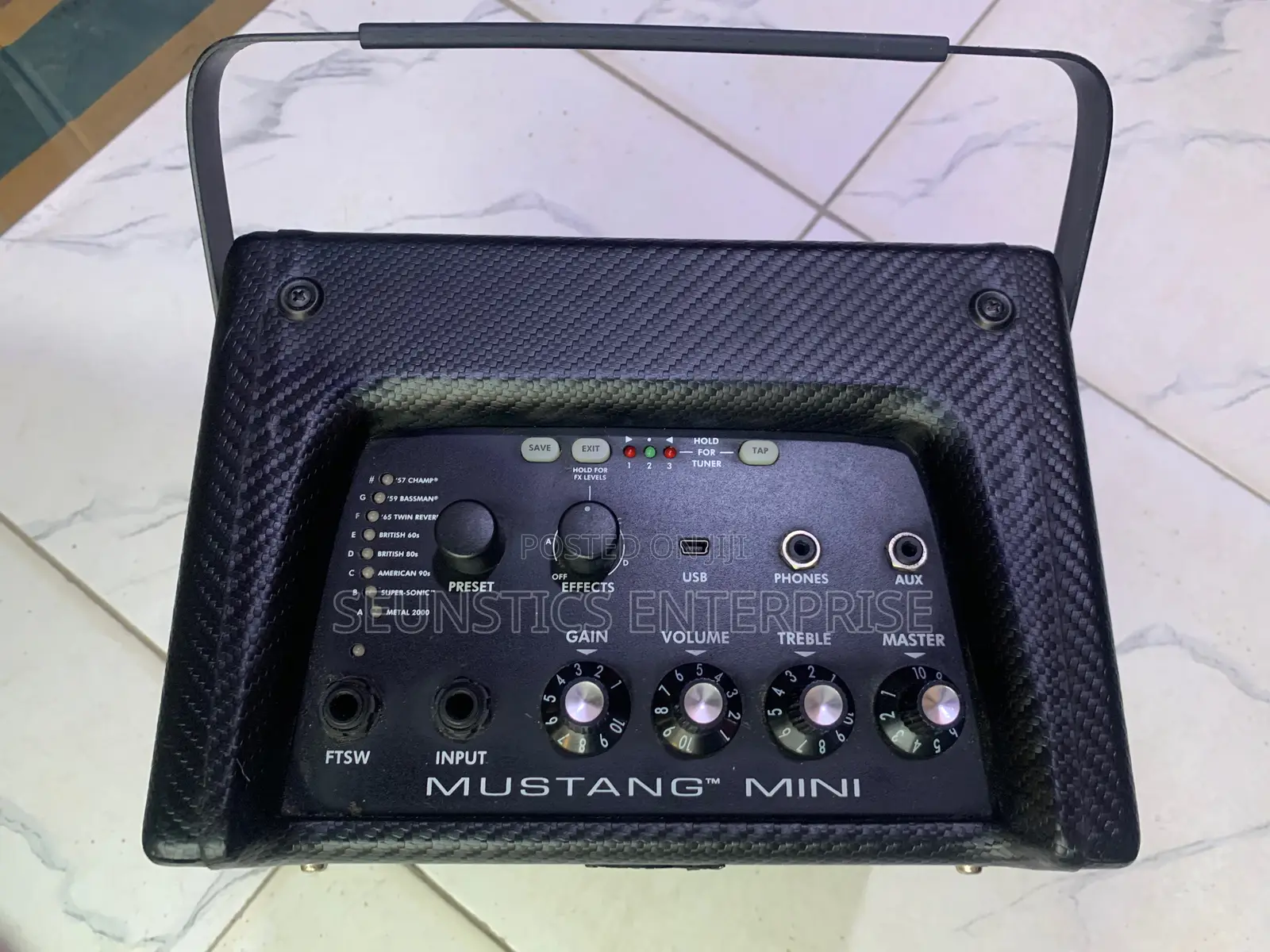 Fender Mustang Mini Guitar Amplifier (Combo)