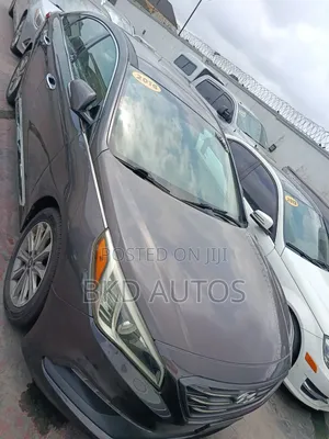 Hyundai Sonata SE 2016 Brown