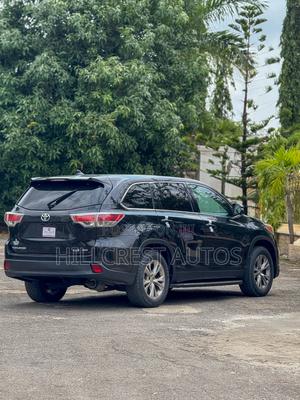 Toyota Highlander XLE 4dr SUV (3.5L 6cyl 6A) 2015 Black