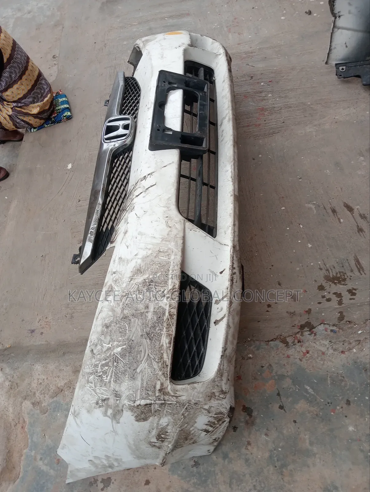 Complete Front Bumper With Front Grille Honda Civic 2010 Model