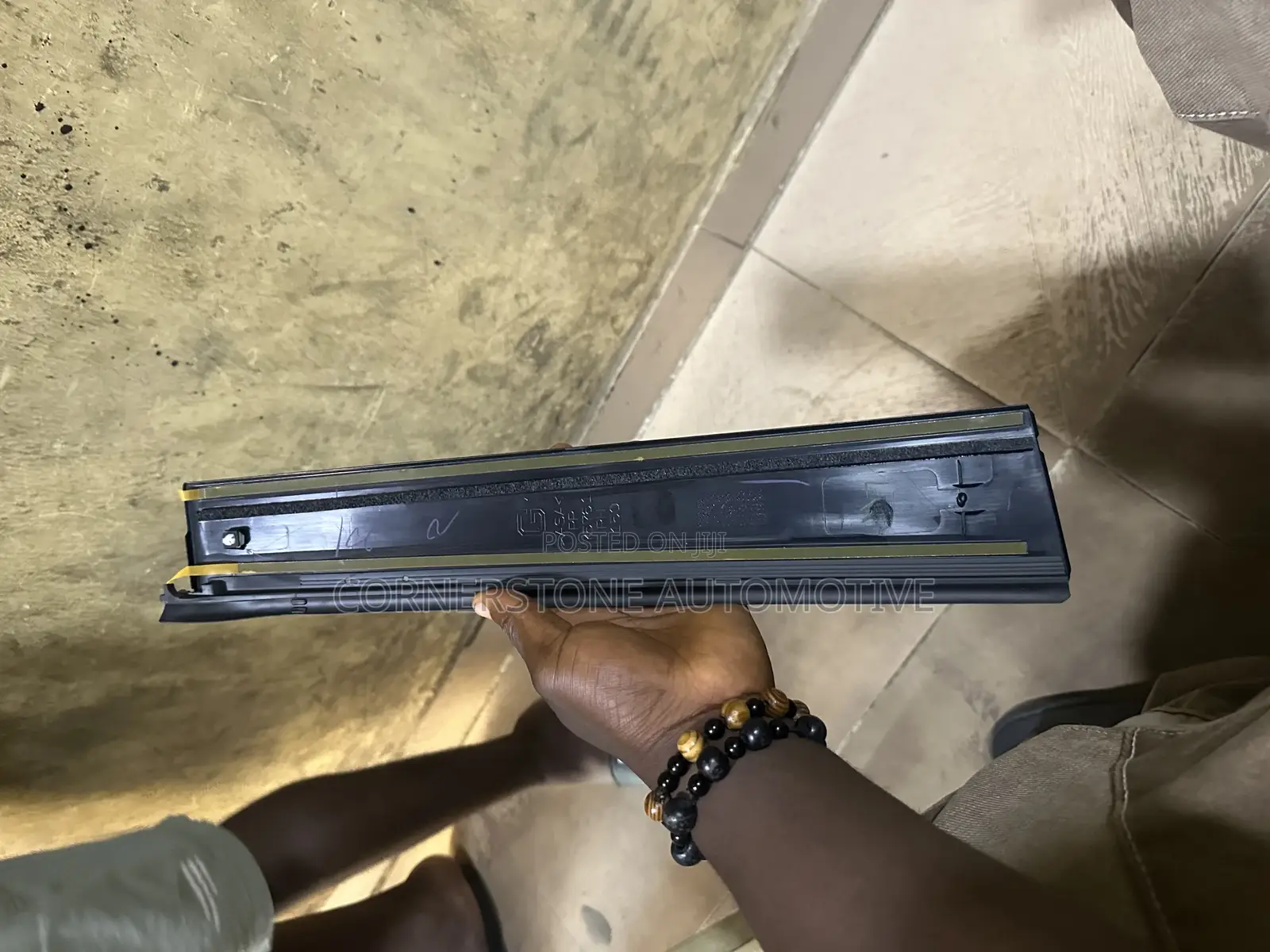 Pillar Chrome Corolla 2020