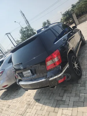 Mercedes-Benz GLK-Class 350 2011 Black