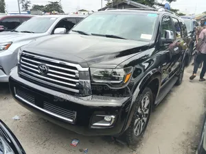 Toyota Sequoia Platinum 4x4 2019 Black