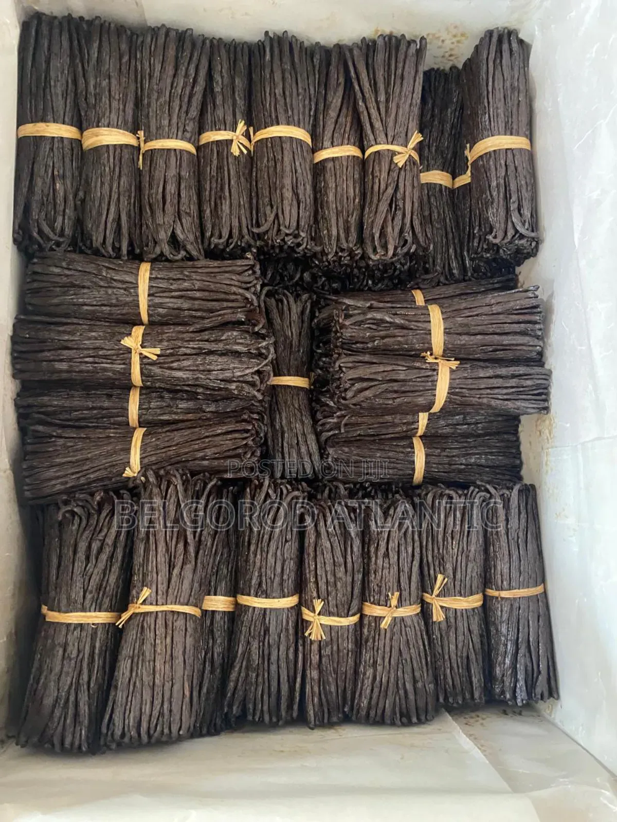 Vanilla Beans, Vanilla Powder, And Spices