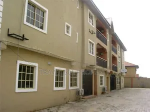 Furnished 4bdrm Block of Flats in Dockville Estate for sale