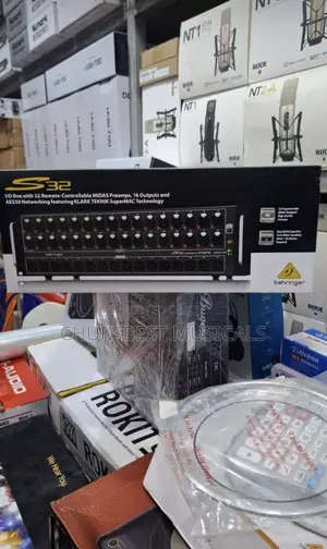 Behringer S32 Stage Box