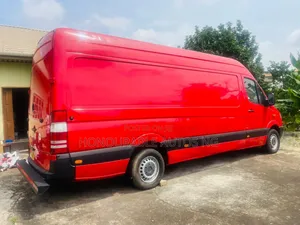 Mercedes-Benz Sprinter 2014 Red