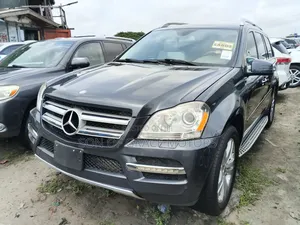 Mercedes-Benz GL-Class GL 450 2012 Gray