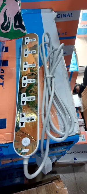 Akt 6 Way Extension Plug