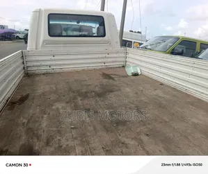 Volkswagen Transporter 2004 White
