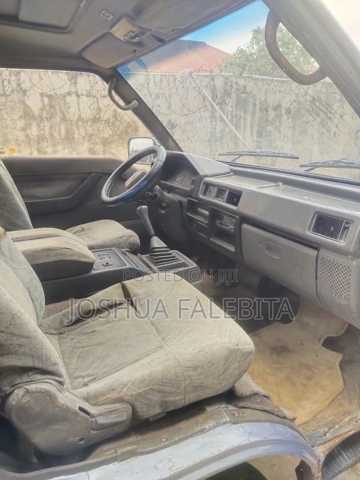 Mitsubishi L300 2005 Grey
