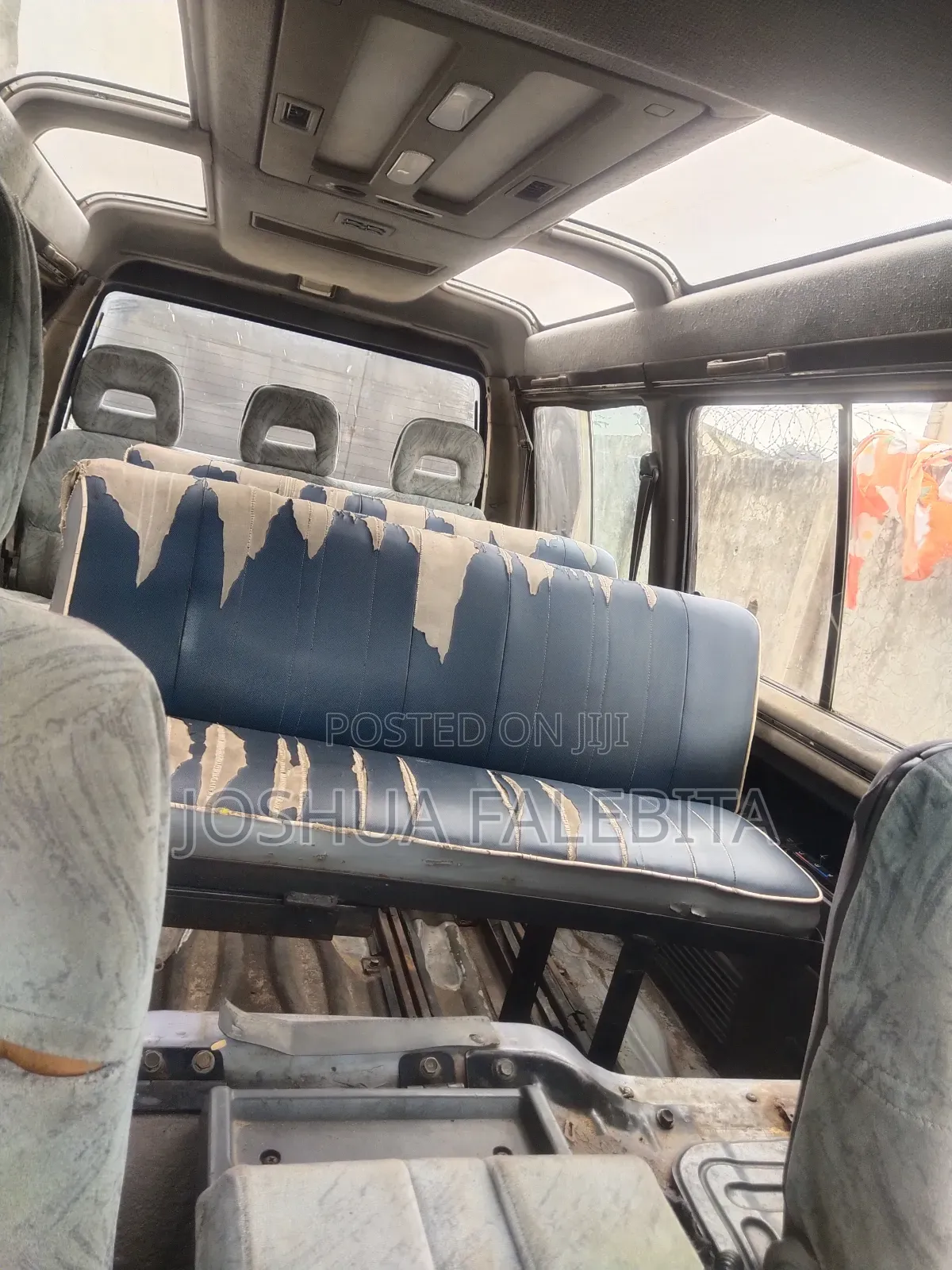 Mitsubishi L300 2005 Grey