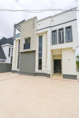 4bdrm Duplex in Adeoje Estate, Ibadan for sale