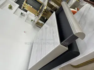 Unique Center Table With Drawer