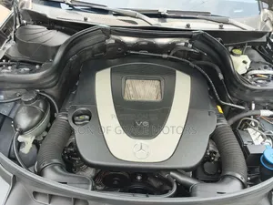 Mercedes-Benz GLK-Class 2012 Gray