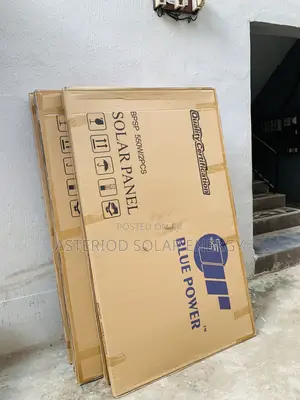 Brand New 550watts 120cells Blue Power Solar Panel