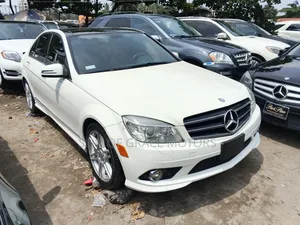 Mercedes-Benz C350 C350 BlueEFFICIENCY RWD 2011 White