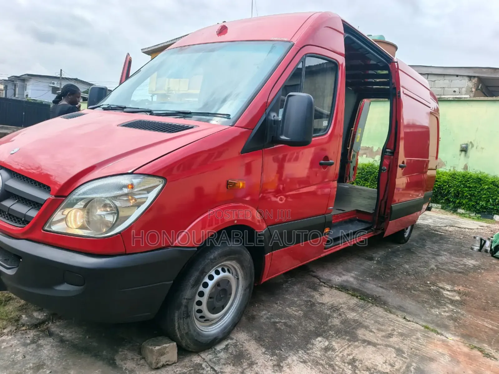 Mercedes-Benz Sprinter 2014 Red