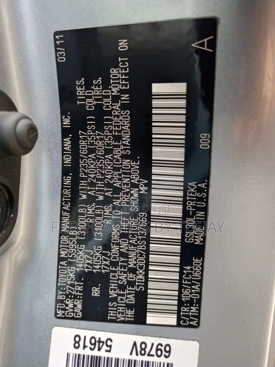 Toyota Sienna LE 8 Passenger 2011 Silver