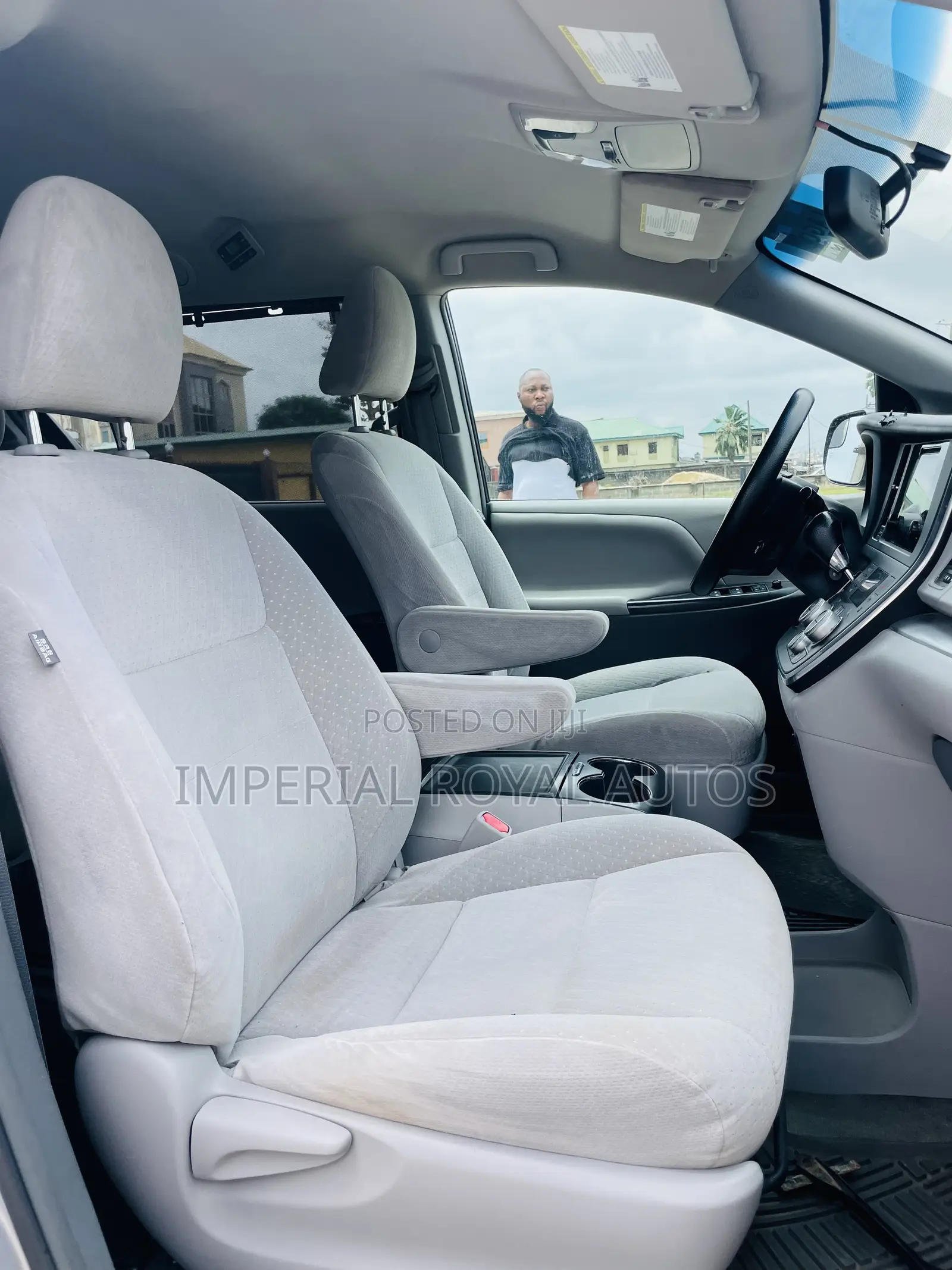 Toyota Sienna 2015 Silver