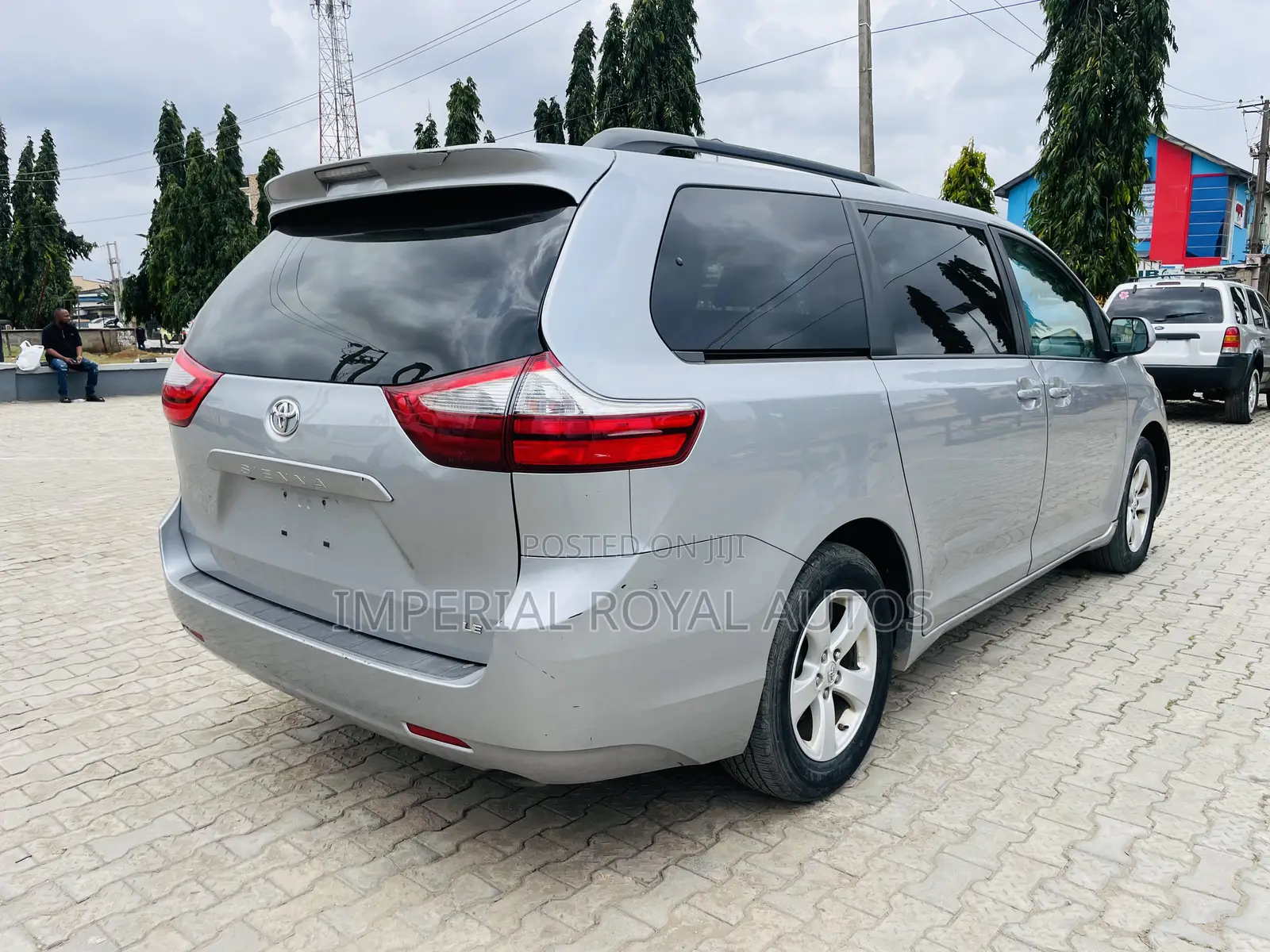 Toyota Sienna 2015 Silver