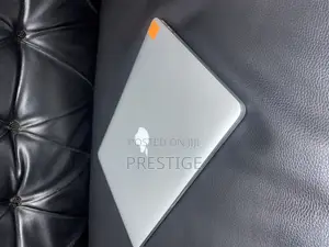 Laptop Apple MacBook Pro 2015 8GB Intel Core I5 SSD 256GB