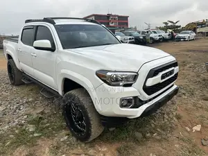 Toyota Tacoma TRD Sport 2019 White