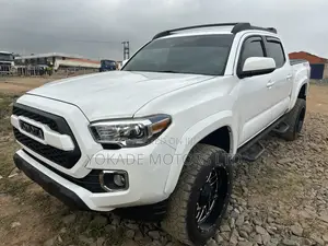 Toyota Tacoma TRD Sport 2019 White