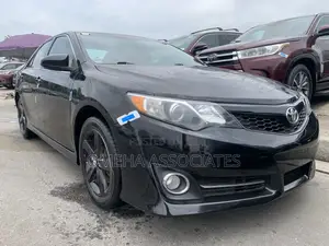 Toyota Camry SE 4dr Sedan (2.5L 4cyl 6A) 2015 Black