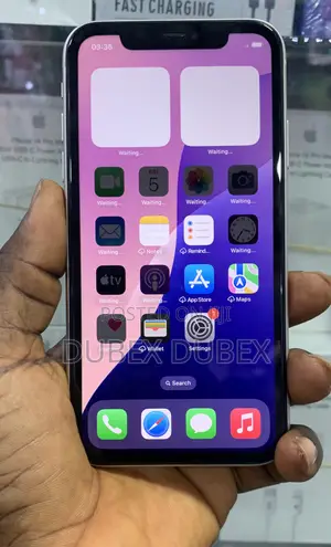 Apple iPhone 11 64 GB White