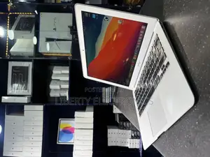 Laptop Apple MacBook Air 2014 8GB Intel Core I7 SSD 256GB