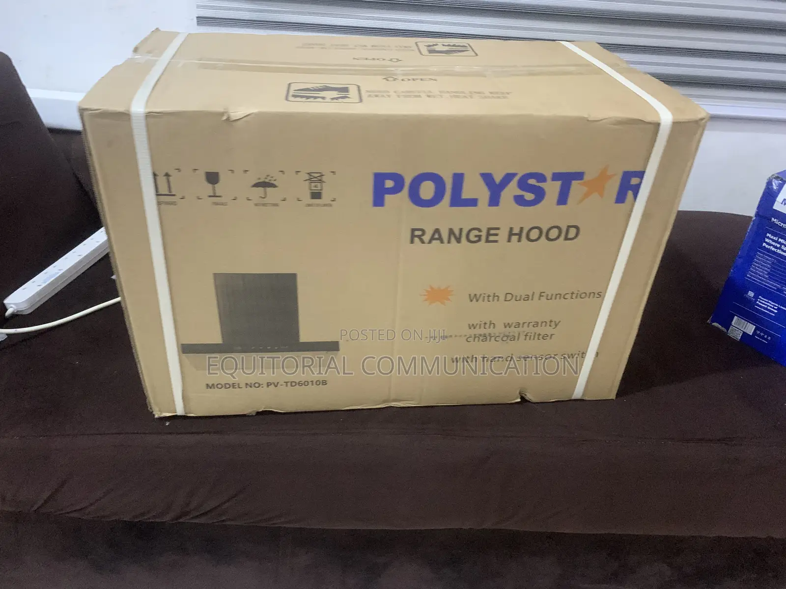 60cm Rangehood With Tempered Glass – Polystar