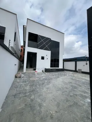 Furnished 4bdrm Duplex in Wempco Road for sale
