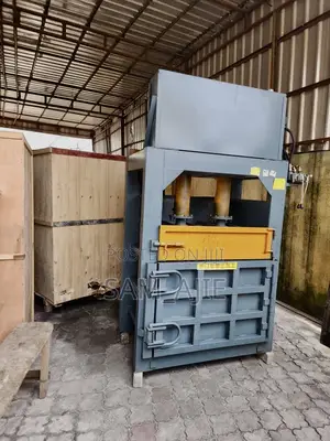 Plastic Bailing Machine