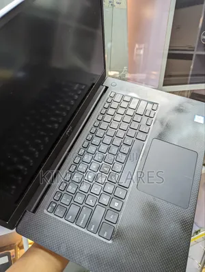Laptop Dell Precision 5540 32GB Intel Core i7 SSD 512GB