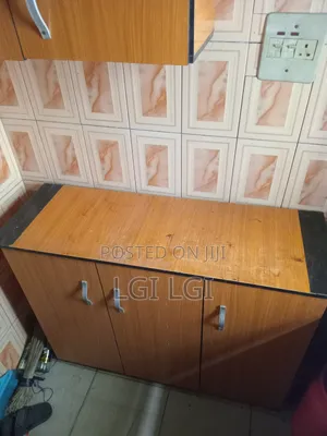 Kitchen Cabinets/ Cupboards 
 (Negotiable)